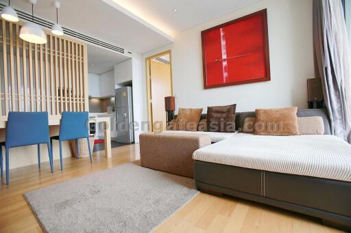 Beautiful 1-Bedroom Condo with balcony just 7 minutes walk to the BTS at Thong Lo (Sukhumvit 55)