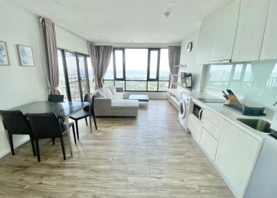 Condo for rent in Sriracha, Knightsbridge The Ocean, Sriracha, sea view and city view.