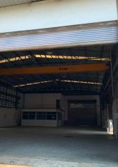Warehouse for sale and rent in Sriracha, Bang Phra, prime location next to the motorway.