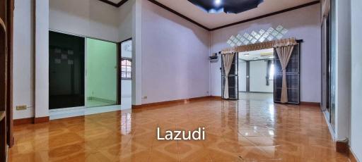 3 Beds 2 Baths 300 SQ.M. Private House