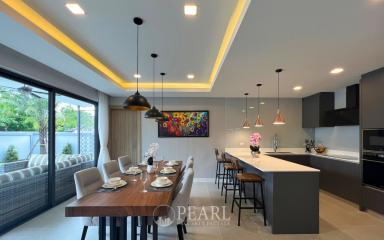 Zensiri Midtown Villas - 4 Bed 5 Bath (Type Grande)