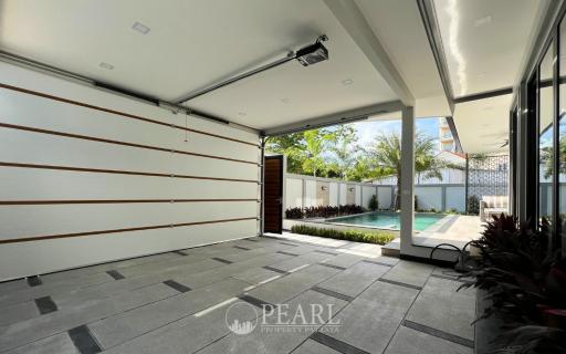 Zensiri Midtown Villas - 4 Bed 5 Bath (Type Grande)