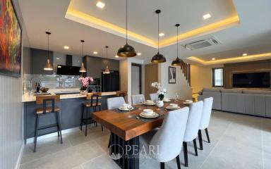 Zensiri Midtown Villas - 4 Bed 5 Bath (Type Grande)