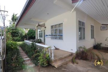 Coconut Groove 3 bedroom villa close to Hua Hin City center for sale