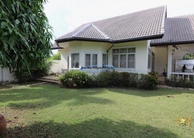 Coconut Groove 3 bedroom villa close to Hua Hin City center for sale