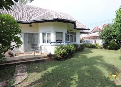 Coconut Groove 3 bedroom villa close to Hua Hin City center for sale