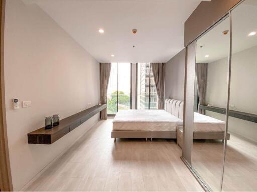 🔥HOT UNIT NEW IN!!! 🔥 1 Bed, 1 Bath Luxury Condo in Ploenchit