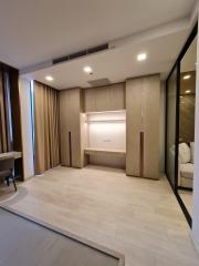 🔥HOT UNIT NEW IN!!! 🔥 1 Bed, 1 Bath Luxury Condo in Ploenchit