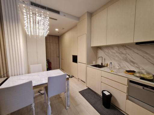 🔥HOT UNIT NEW IN!!! 🔥 1 Bed, 1 Bath Luxury Condo in Ploenchit