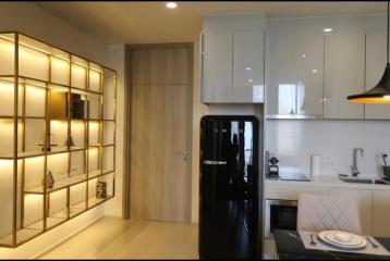 🔥HOT UNIT NEW IN!!! 🔥 1 Bed, 1 Bath Luxury Condo in Ploenchit