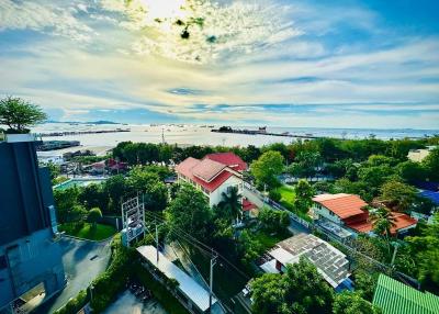 Condo for sale Ladda Condo View Sriracha, sea view room with tenant