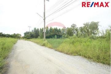 502 Sqm. Land listed for ฿ 4,518,000.
