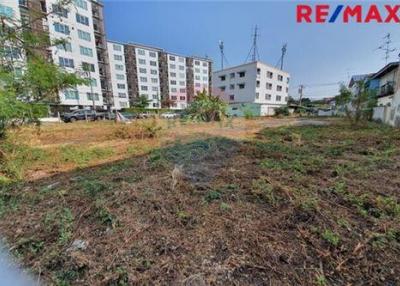 1,436 Sqm. Land listed for ฿ 32,310,000.
