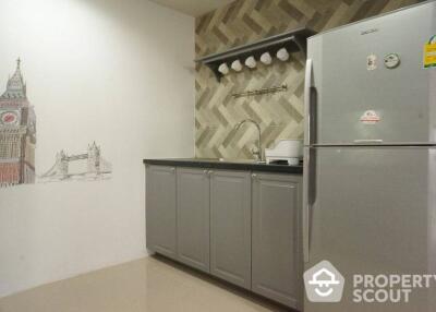 2-BR Condo at Baan Suanpetch Condominium near BTS Phrom Phong (ID 380287)