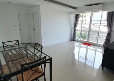 2 bed Condo in The Waterford Sukhumvit 50 Phra Khanong Sub District C020502