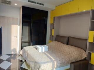 Noble Ploenchit 2 bedroom property for sale and rent