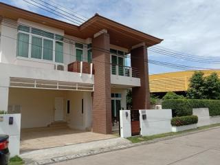 2-story detached house for rent, The Boulevard, Sriracha, Chonburi,move in ready