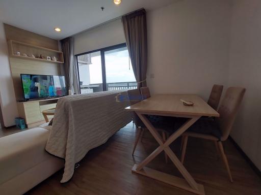 2 Bedrooms Condo in Treetops Pattaya South Pattaya C008497