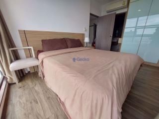 2 Bedrooms Condo in Treetops Pattaya South Pattaya C008497