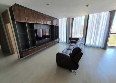 🔥HOT UNIT NEW IN!!!🔥2 Bed/2 Bath Condo, BTS Ploenchit