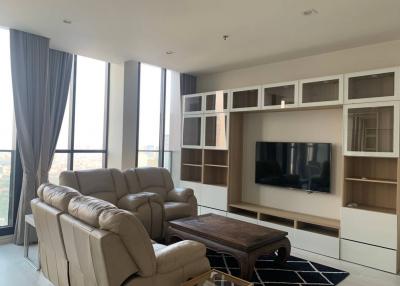 🔥HOT UNIT NEW IN!!!🔥2 Bed/2 Bath Condo, BTS Ploenchit