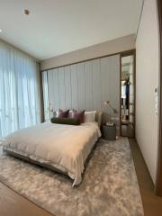 Best Price Unit !!! 1 Bed, 1 Bath Luxury Condo in Langsuan