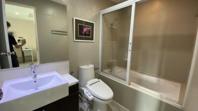 2-bedroom Condo BTS Thonglor