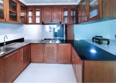 Pet friendly 2 bedrooms in Sukhumvit Soi 12 - 920071001-12436