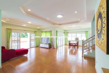 3-Bedroom Family Home with Swimming Pool for Sale in Talat Kwan, Doi Saket