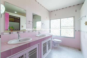 3-Bedroom Family Home with Swimming Pool for Sale in Talat Kwan, Doi Saket