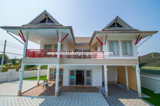 3-Bedroom Family Home with Swimming Pool for Sale in Talat Kwan, Doi Saket