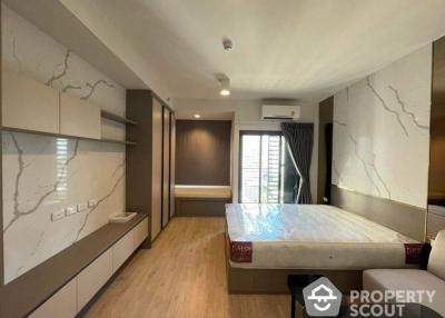 Studio Condo at Ideo Sathorn-Wongwian Yai near BTS Wongwian Yai