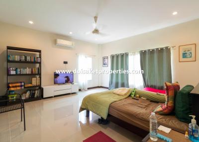 Nice 2-Bedroom Home with Guest House for Sale in Pa Pong, Doi Saket, Chiang Mai