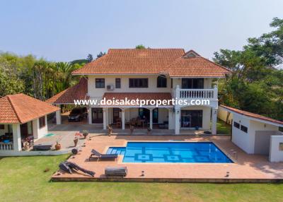 Outstanding 4-Bedroom Family Home with Swimming Pool for Sale in Luang Nuea, Doi Saket