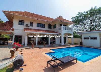 Outstanding 4-Bedroom Family Home with Swimming Pool for Sale in Luang Nuea, Doi Saket