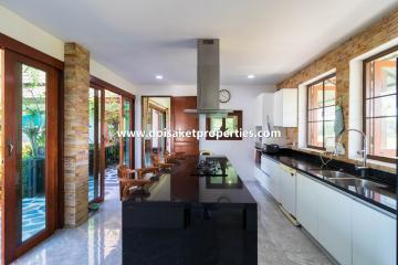 Large and Beautiful Resort-Style Home with Swimming Pool for Sale in Doi Saket