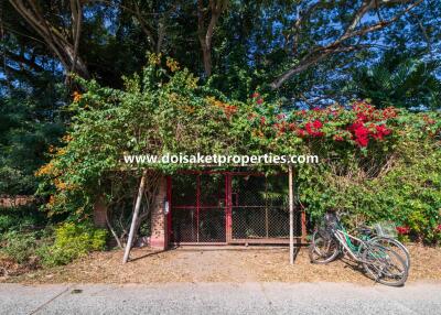 5-Bedroom Family Home and Guest Bungalow with Gorgeous Gardens for Sale near Tao Garden in Luang Nuea, Doi Saket