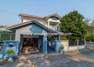 One-of-a-Kind 2-Storey Family Home for Sale in a Moo Ban in Doi Saket