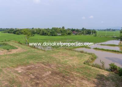 Land with Beautiful Views Close to the Main Road For Sale in Doi Saket