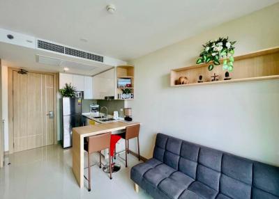 Condo for rent in Pattaya, The Riviera Jomtien, sea view,move in ready