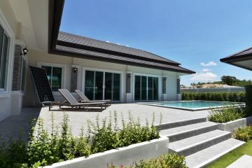 New Tropical-style Villas in Hua Hin Hills Development