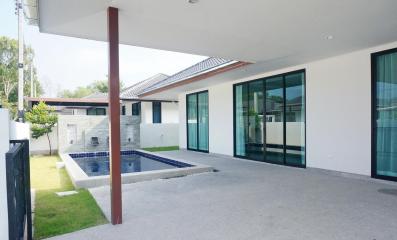 Brand new Pool Villas in Hua Hin near City Center