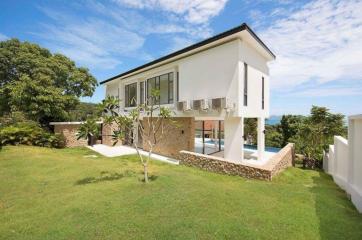 Modern 2-Story Sea & Mountain View Villas in Hua Hin