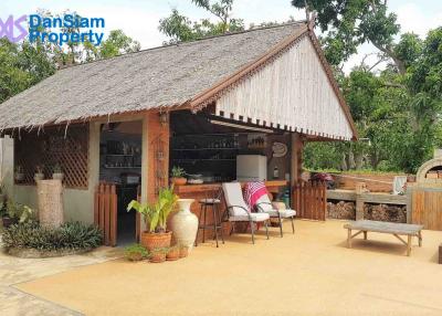 Exceptional Mango Hills Resort Near Hua Hin in Sam Roi Yot