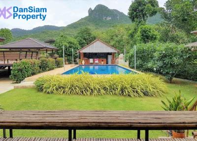 Exceptional Mango Hills Resort Near Hua Hin in Sam Roi Yot