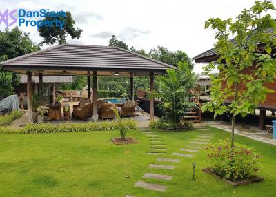 Exceptional Mango Hills Resort Near Hua Hin in Sam Roi Yot