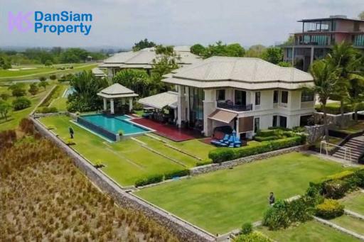 Golf Mansion in Hua Hin next to Black Mountain Golf Course