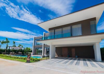 4 ห้องนอน บ้าน สำหรับขาย ใน ห้วยใหญ่ - Highland Park Pool Villas Pattaya