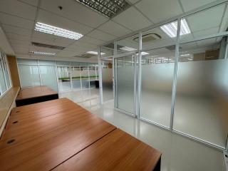 For Rent Bangkok Office Srinagarindra MRT Si Kritha Suan Luang