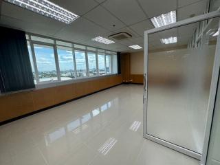 For Rent Bangkok Office Srinagarindra MRT Si Kritha Suan Luang